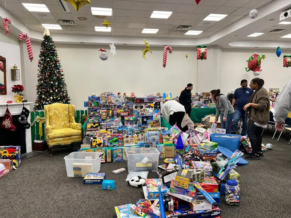 Techworks Gives Back program in action