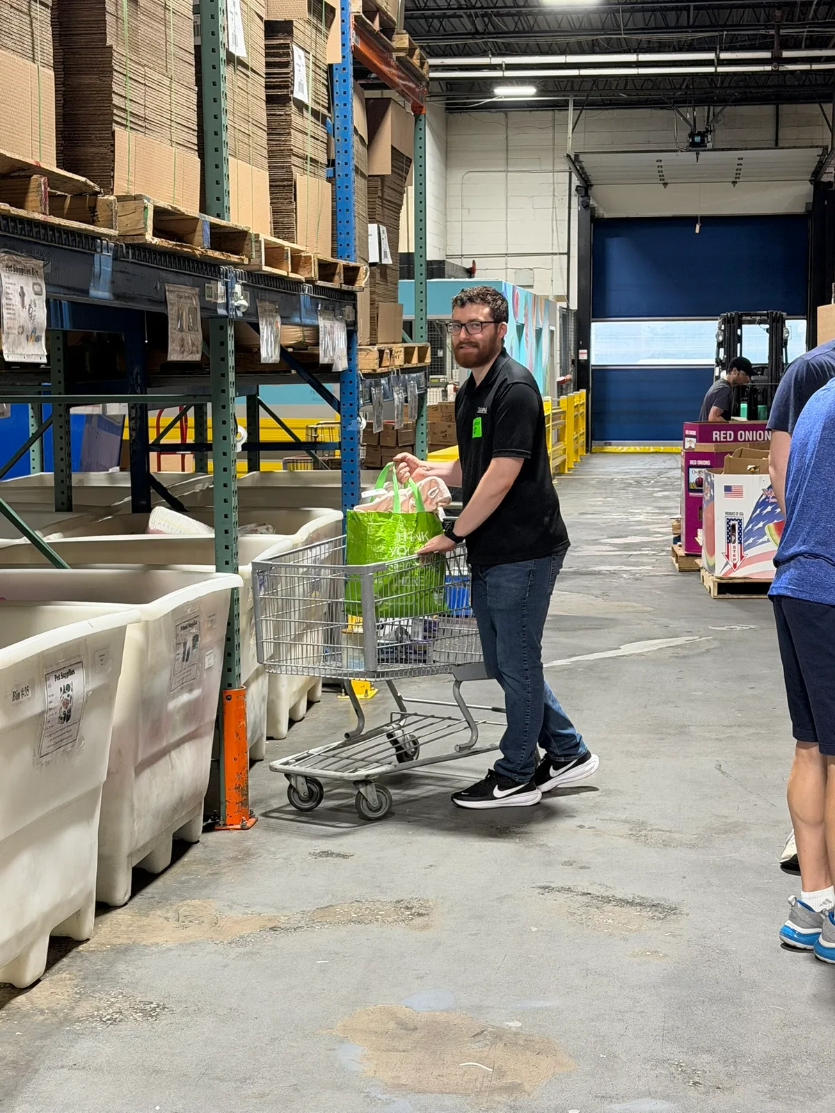 Techworks volunteers at Long Island Cares