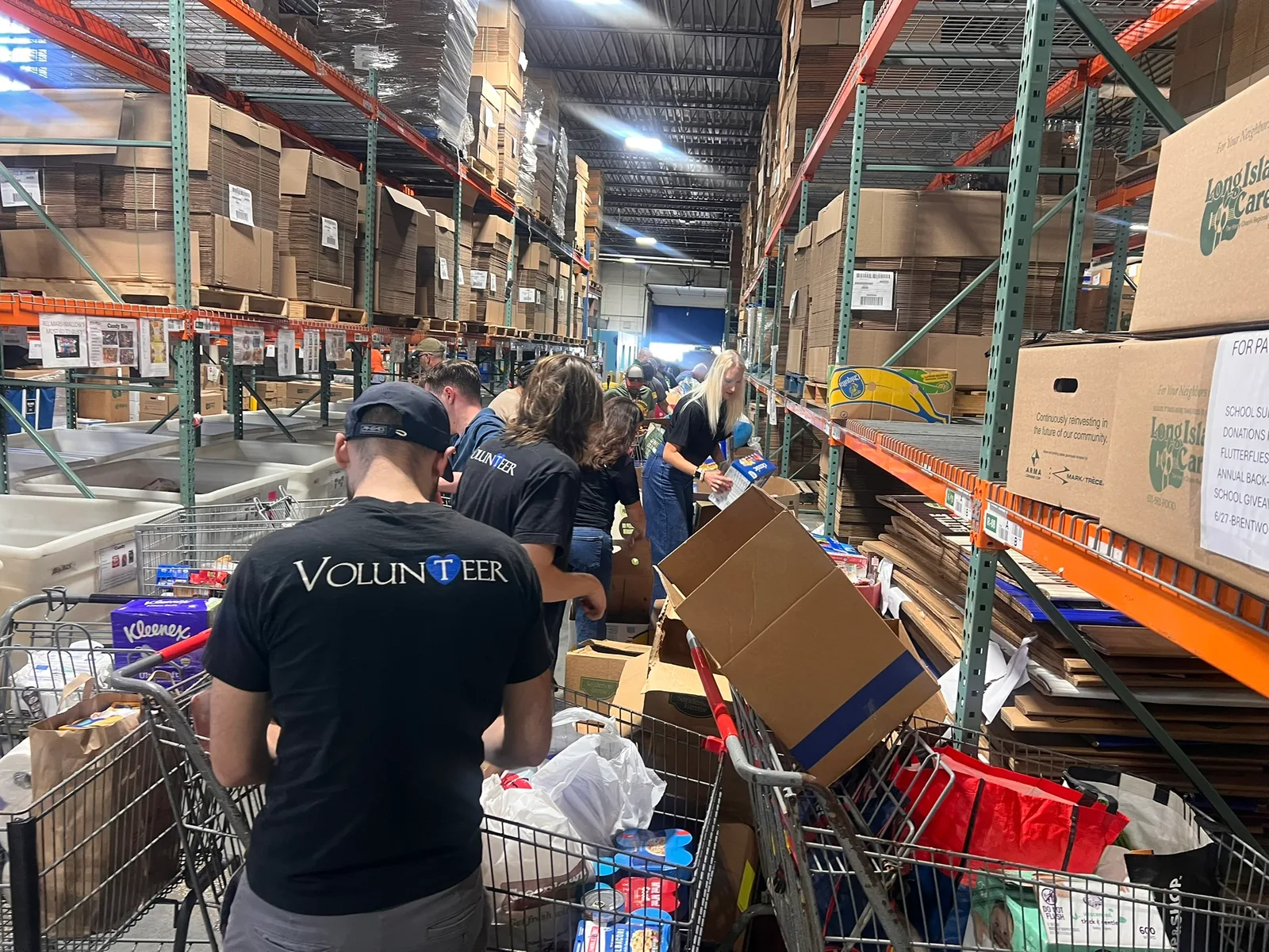 Techworks volunteers at Long Island Cares